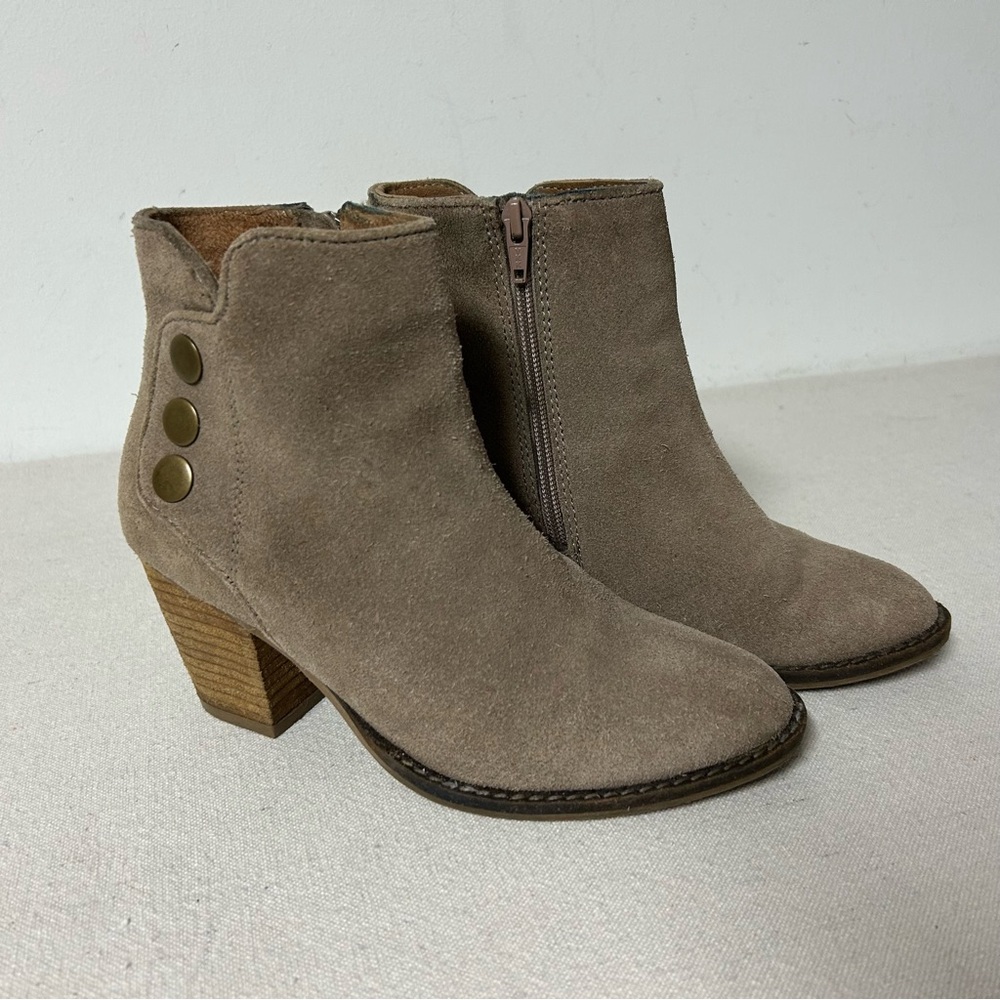 Jeffrey Campbell Boots Womens 6 Beige Suede